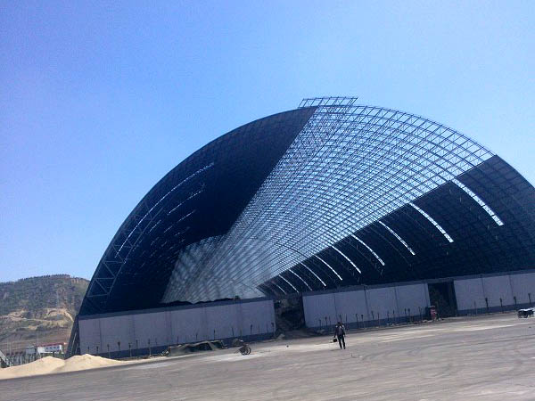 日照桶壳螺栓球网架工程